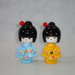 Kokeshi pequeña